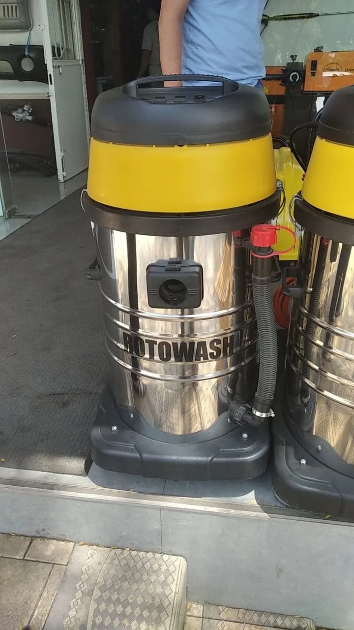 Пылесос 30 л